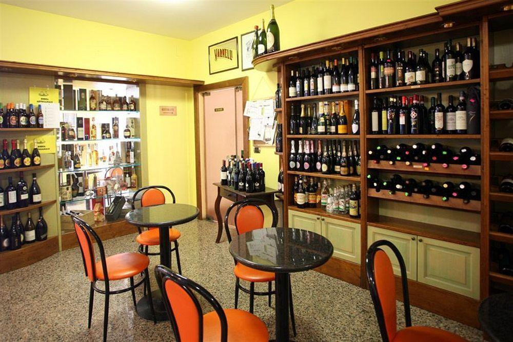 Hotel I Duchi Camerino Exterior foto