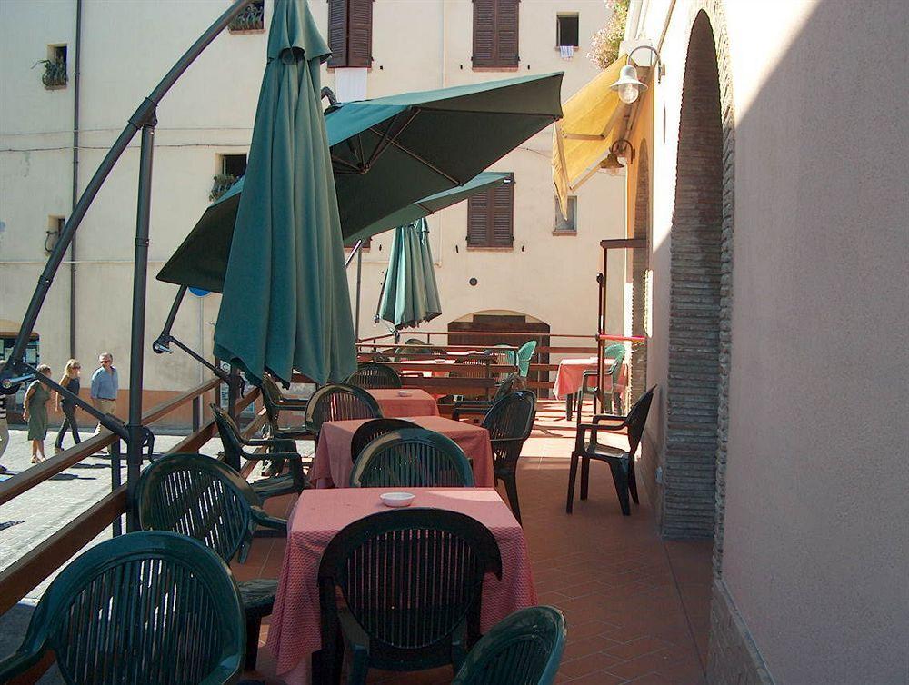 Hotel I Duchi Camerino Exterior foto